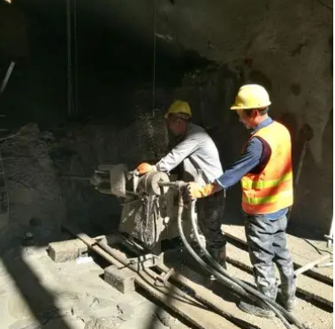 固镇水下抗分散灌浆料特点 水下不分散注浆料介绍